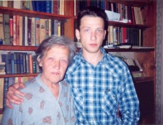 Борис Рыжий с мамой
